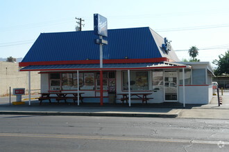 192 S Main St, Porterville, CA for sale Primary Photo- Image 1 of 1