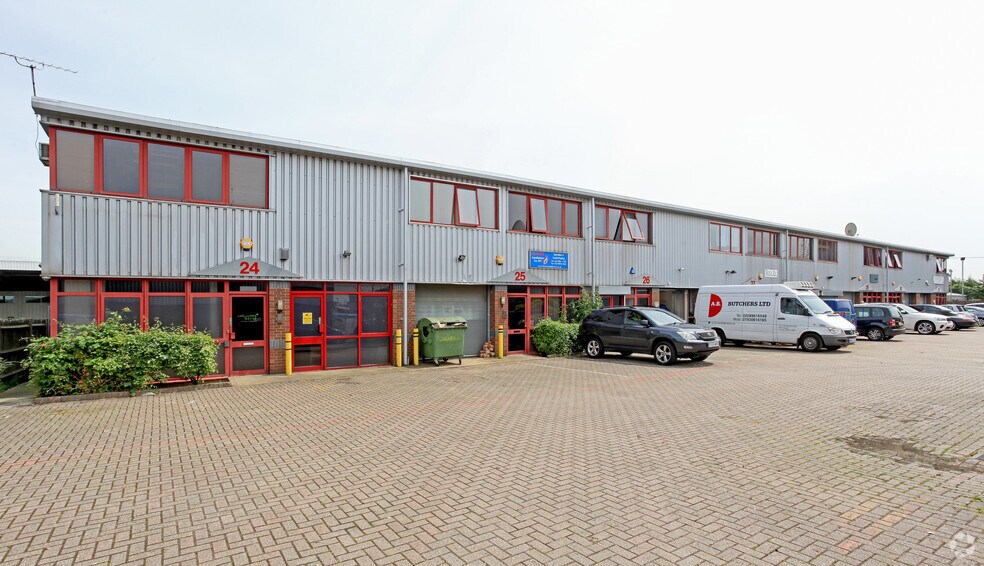 Britannia Way, London for sale - Primary Photo - Image 1 of 1