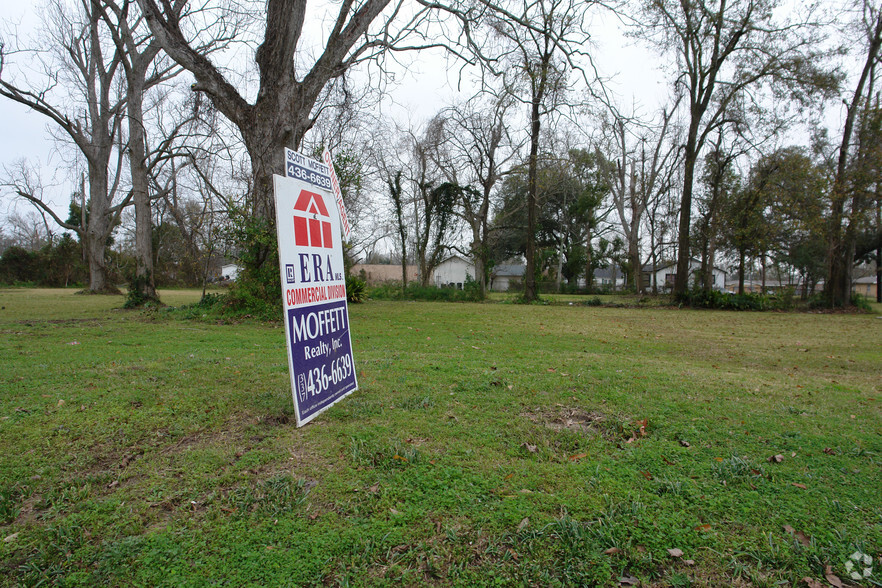 Lake St, Lake Charles, LA for sale - Aerial - Image 1 of 1