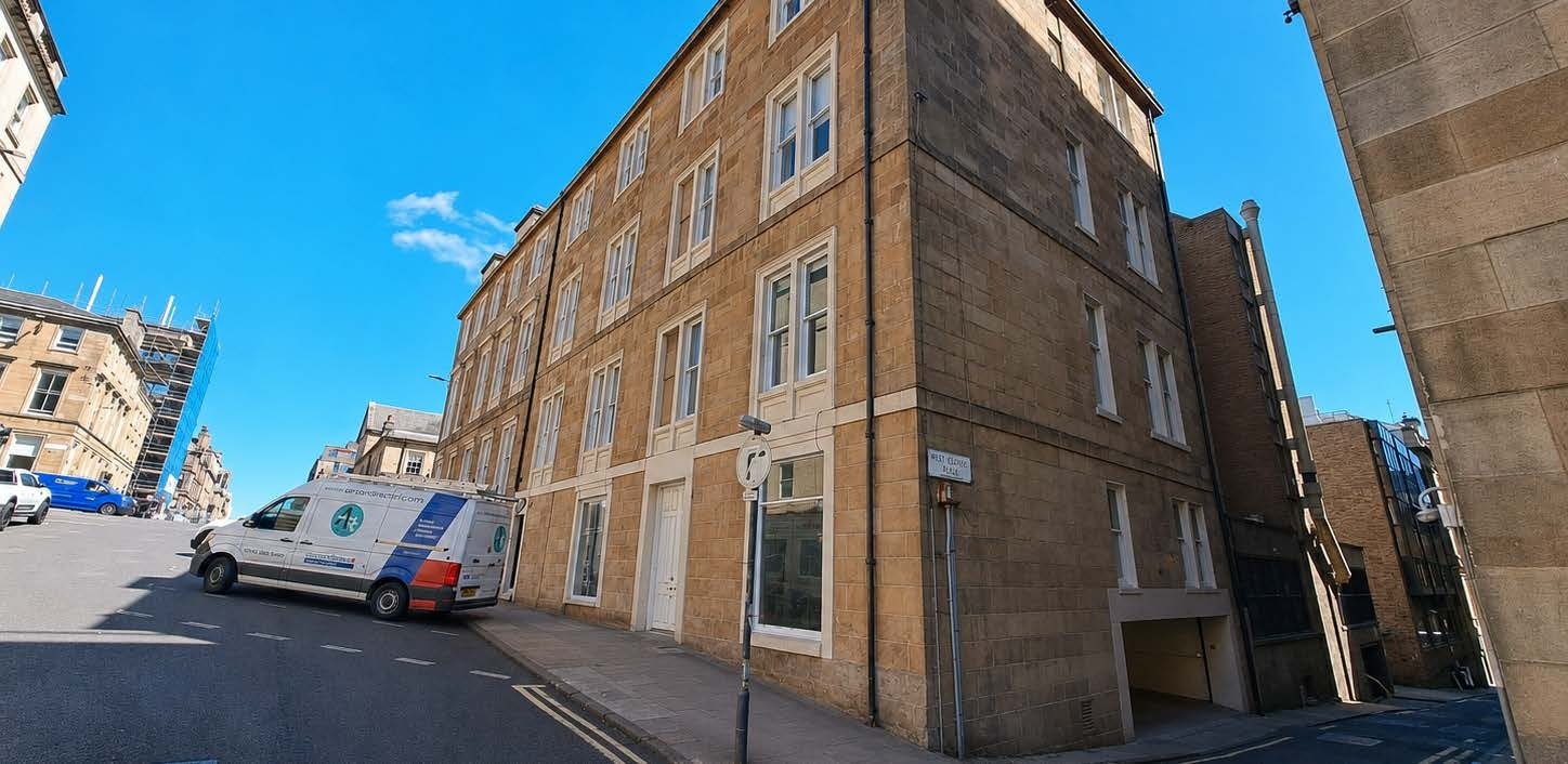 223-225A West George St, Glasgow to rent Building Photo- Image 1 of 2