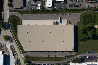 660-720 Northgate Pky, Wheeling, IL - AERIAL  map view
