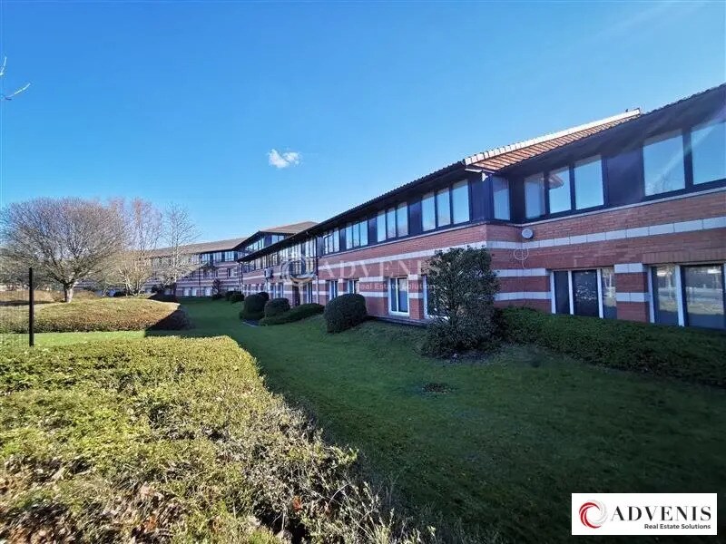 Office in VILLENEUVE-D'ASCQ to rent Building Photo- Image 1 of 6