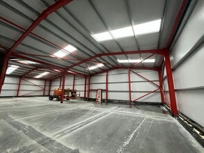 Atlantic St, Altrincham to rent Interior Photo- Image 1 of 5