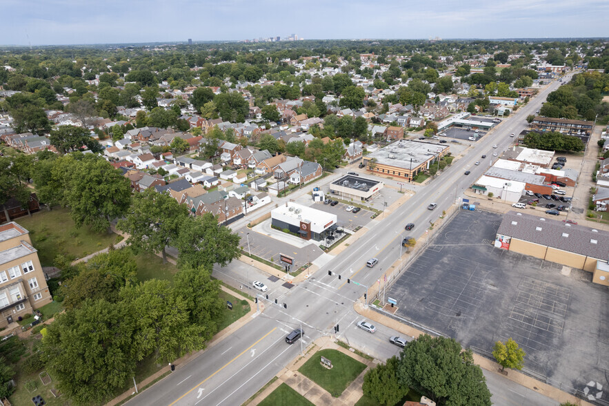 3801 Hampton Ave, Saint Louis, MO for sale - Primary Photo - Image 1 of 1