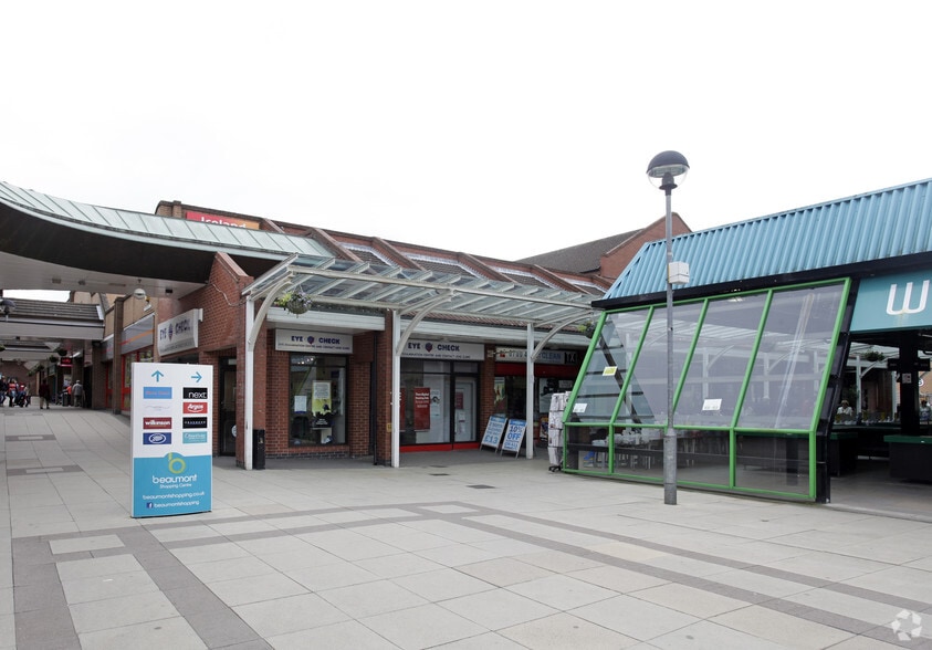 Bradgate Mall, Leicester to rent - Building Photo - Image 2 of 9