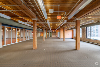 600 W Fulton St, Chicago, IL for rent Interior Photo- Image 2 of 5