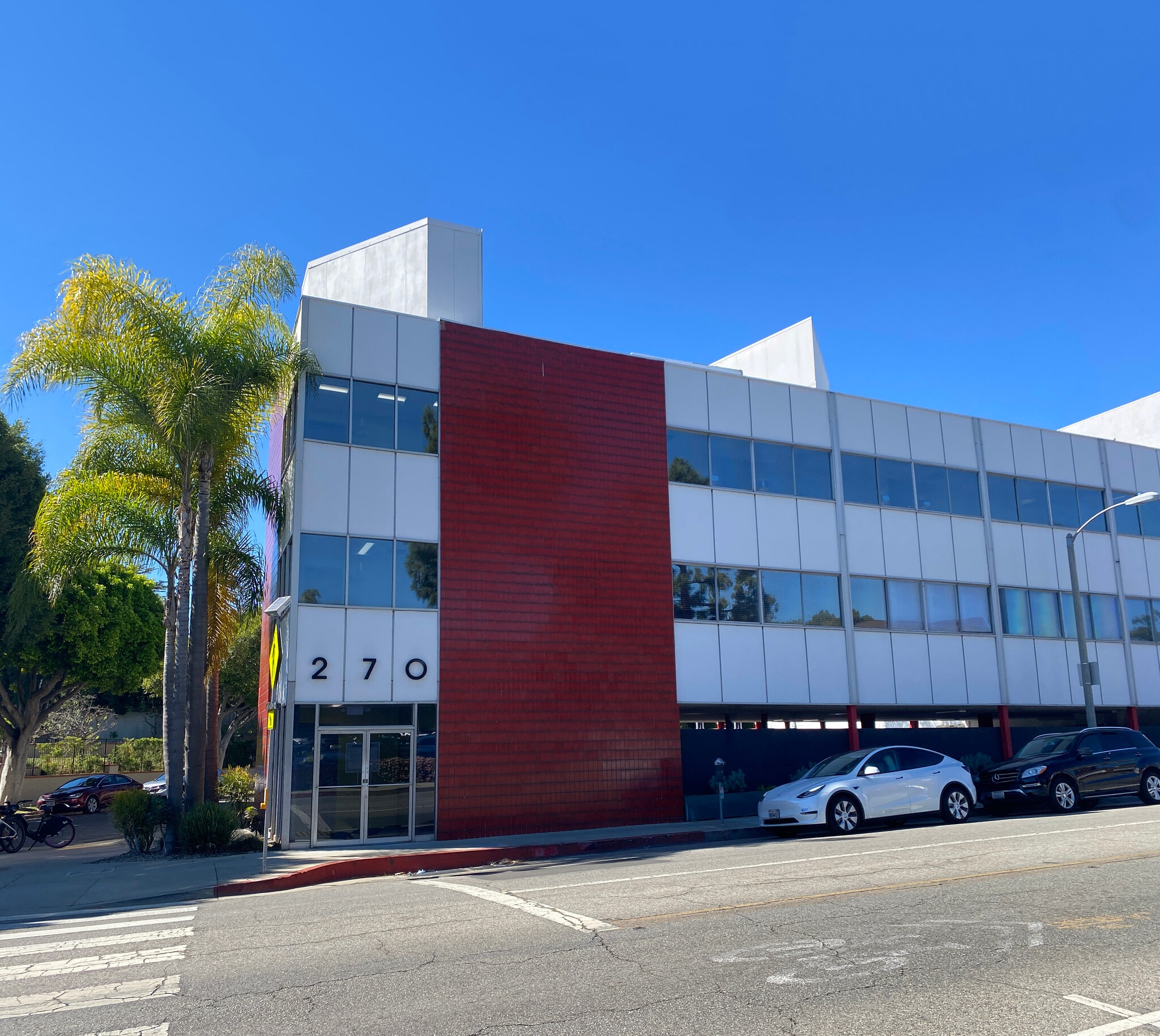 270 26th St, Santa Monica, CA to rent Building Photo- Image 1 of 6