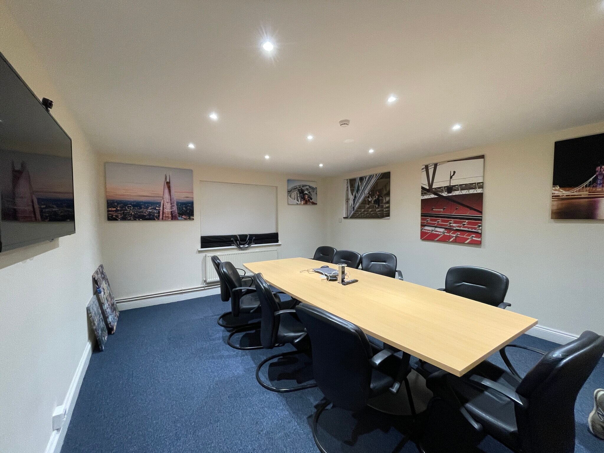 45 Tallon Rd, Brentwood to rent Interior Photo- Image 1 of 4