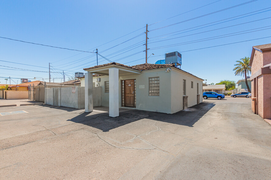 1530 W Thomas Rd, Phoenix, AZ for rent - Building Photo - Image 2 of 14