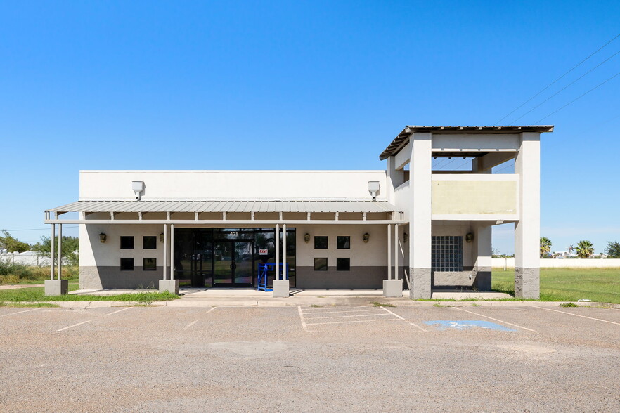 421 Conquest, Edinburg, TX for rent - Building Photo - Image 3 of 11