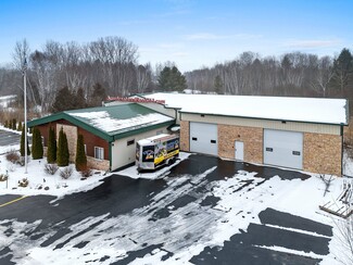 More details for 4910 Veterans Ave, Suamico, WI - Industrial for Sale