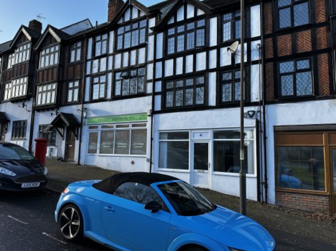 4 Cleave Av, Bromley to rent Building Photo- Image 1 of 5