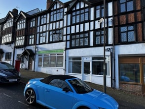 4 Cleave Av, Bromley to rent Building Photo- Image 1 of 5