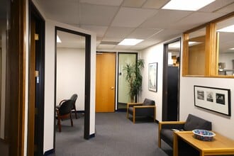 12150-12200 E Briarwood Ave, Centennial, CO to rent Interior Photo- Image 1 of 5