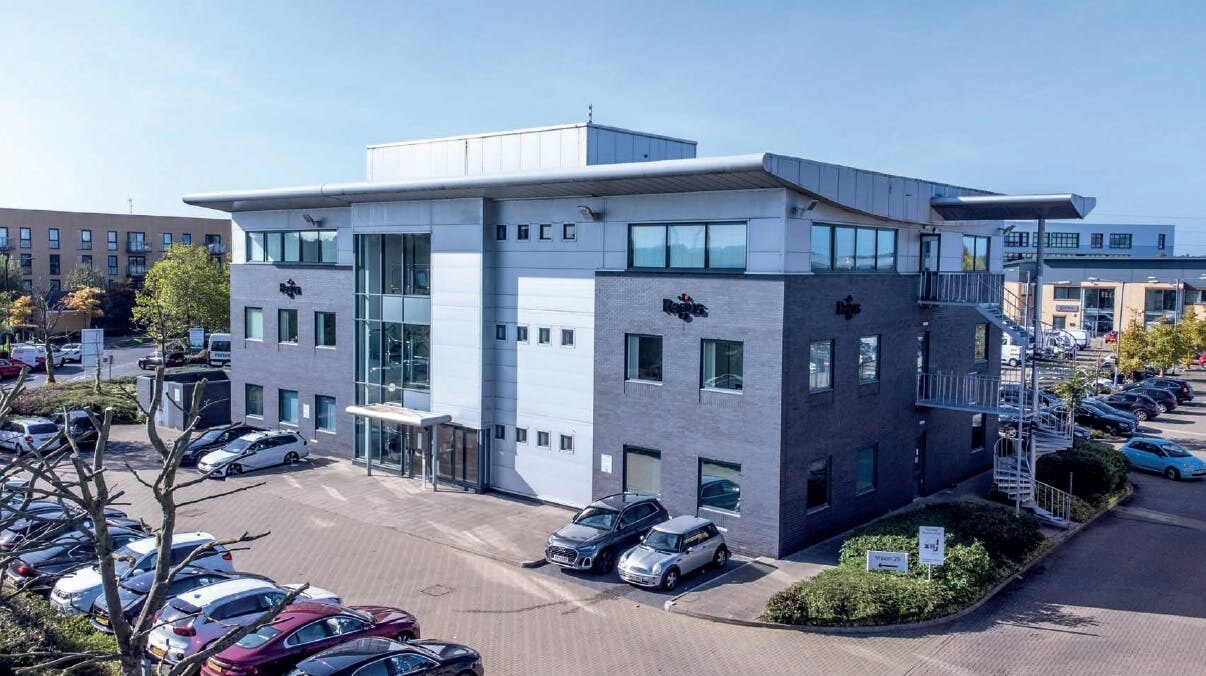 Electric Ave, Enfield to rent Building Photo- Image 1 of 3