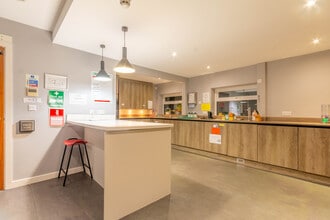 2 Arthur St, Pudsey to rent Interior Photo- Image 2 of 7