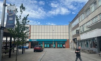 More details for 15-16 Market Pl, South Shields - Retail for Rent