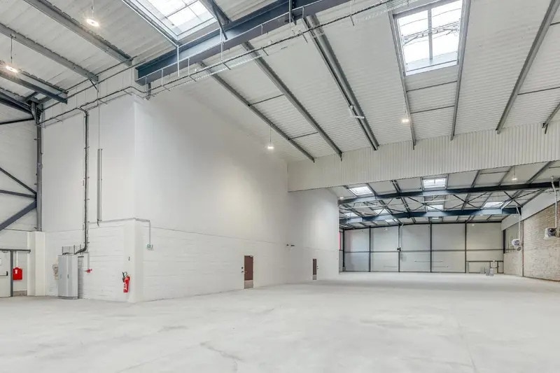 Light Industrial in Le Thillay to rent - Building Photo - Image 3 of 5