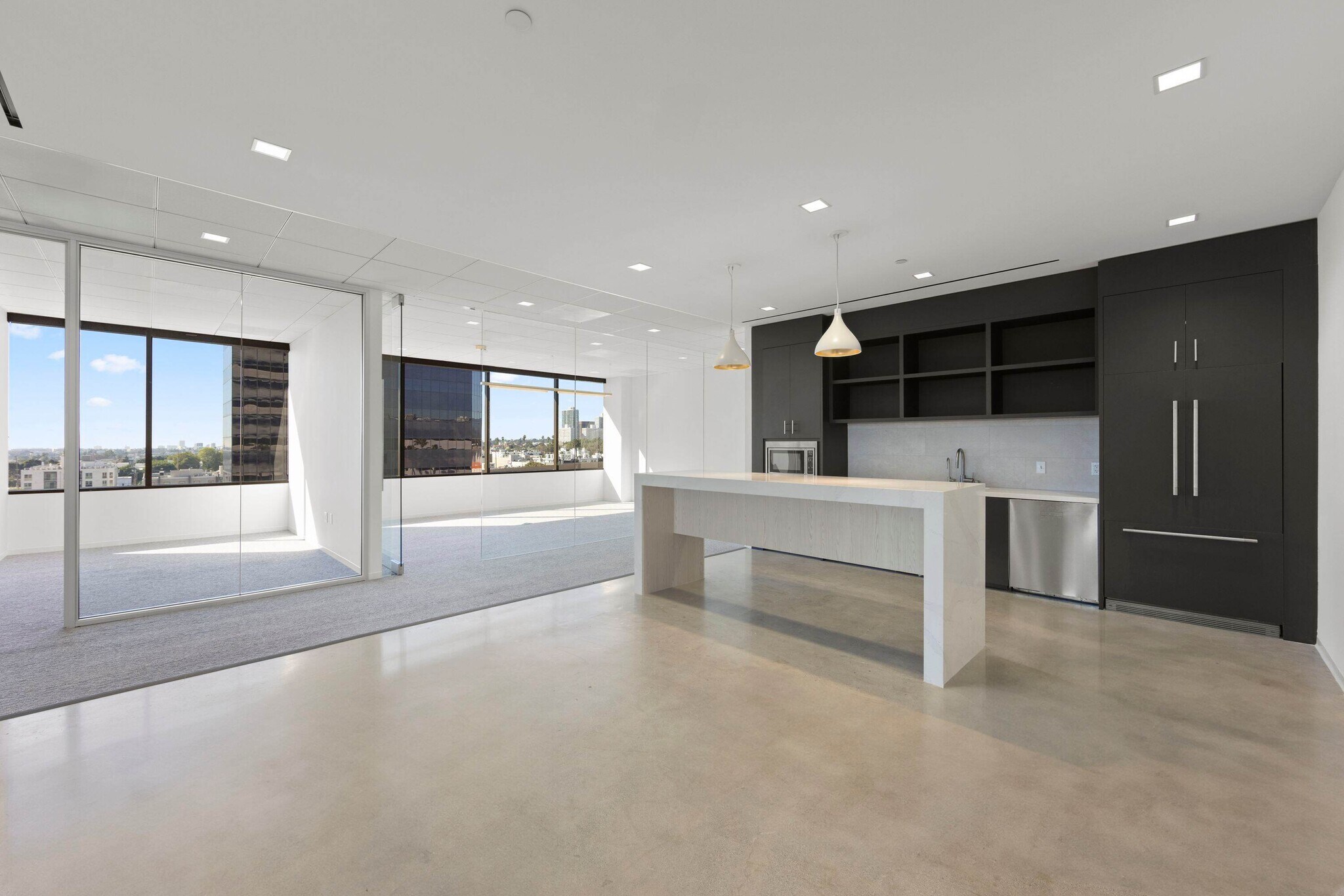 11111 Santa Monica Blvd, Los Angeles, CA to rent Interior Photo- Image 1 of 6
