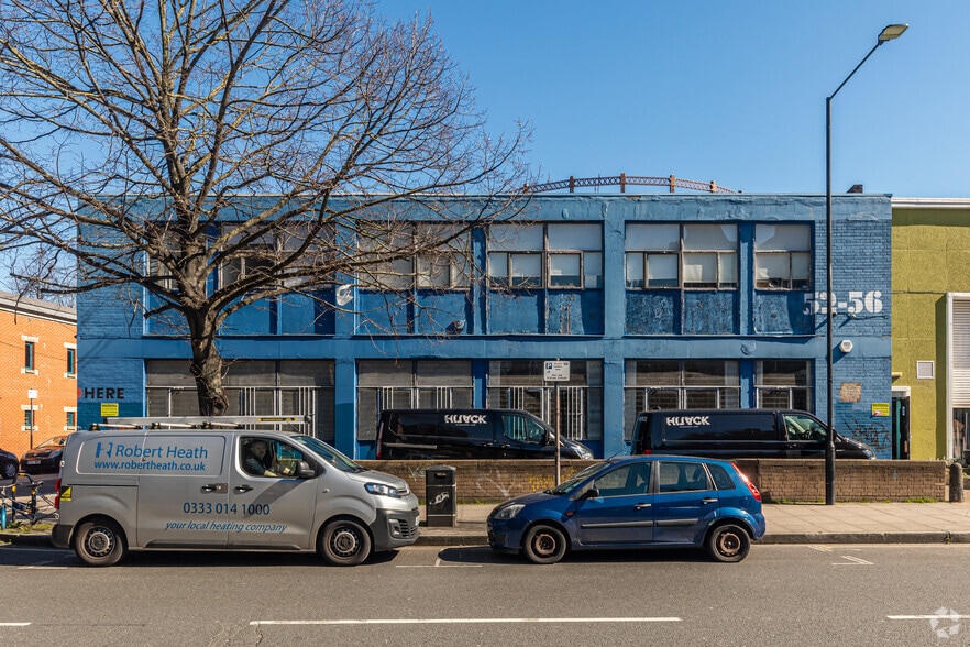52-56 Pritchards Rd, London to rent - Building Photo - Image 2 of 7