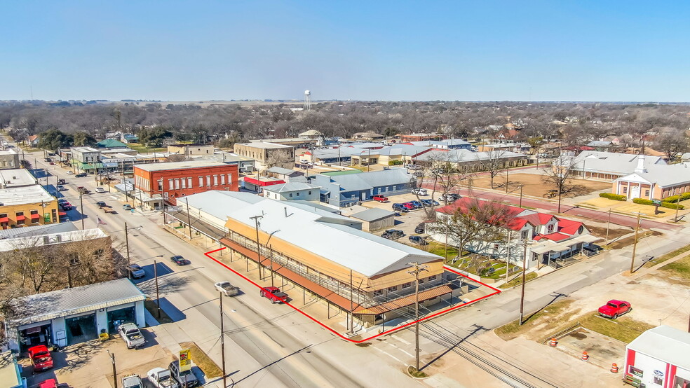 226 E Blackjack St, Dublin, TX for sale - Building Photo - Image 2 of 40