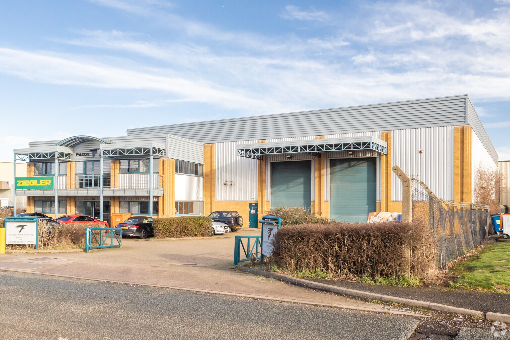 1 Sketty Clos, Northampton for sale Primary Photo- Image 1 of 1