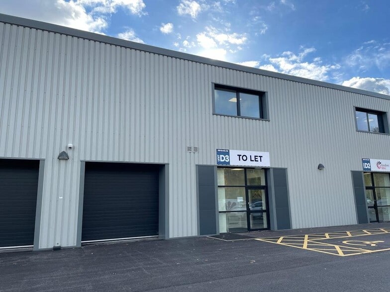 200 Scotia Rd, Stoke On Trent to rent - Building Photo - Image 2 of 20