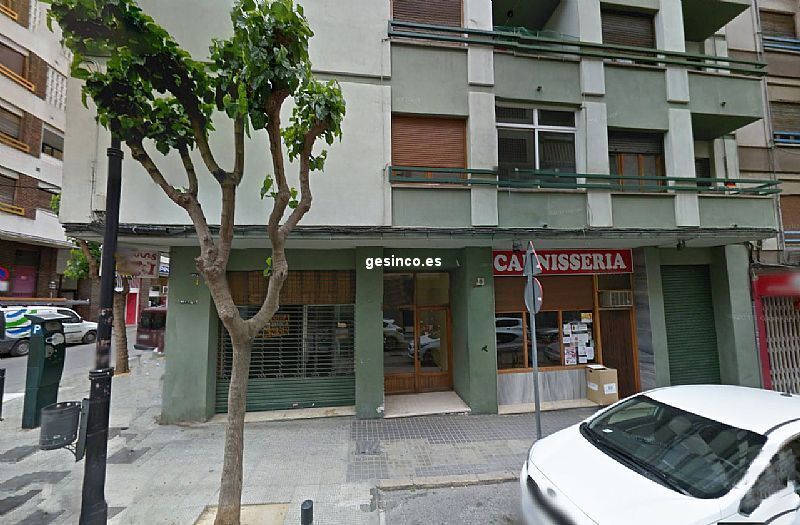 Retail in Ontinyent, Valencia to rent Primary Photo- Image 1 of 2
