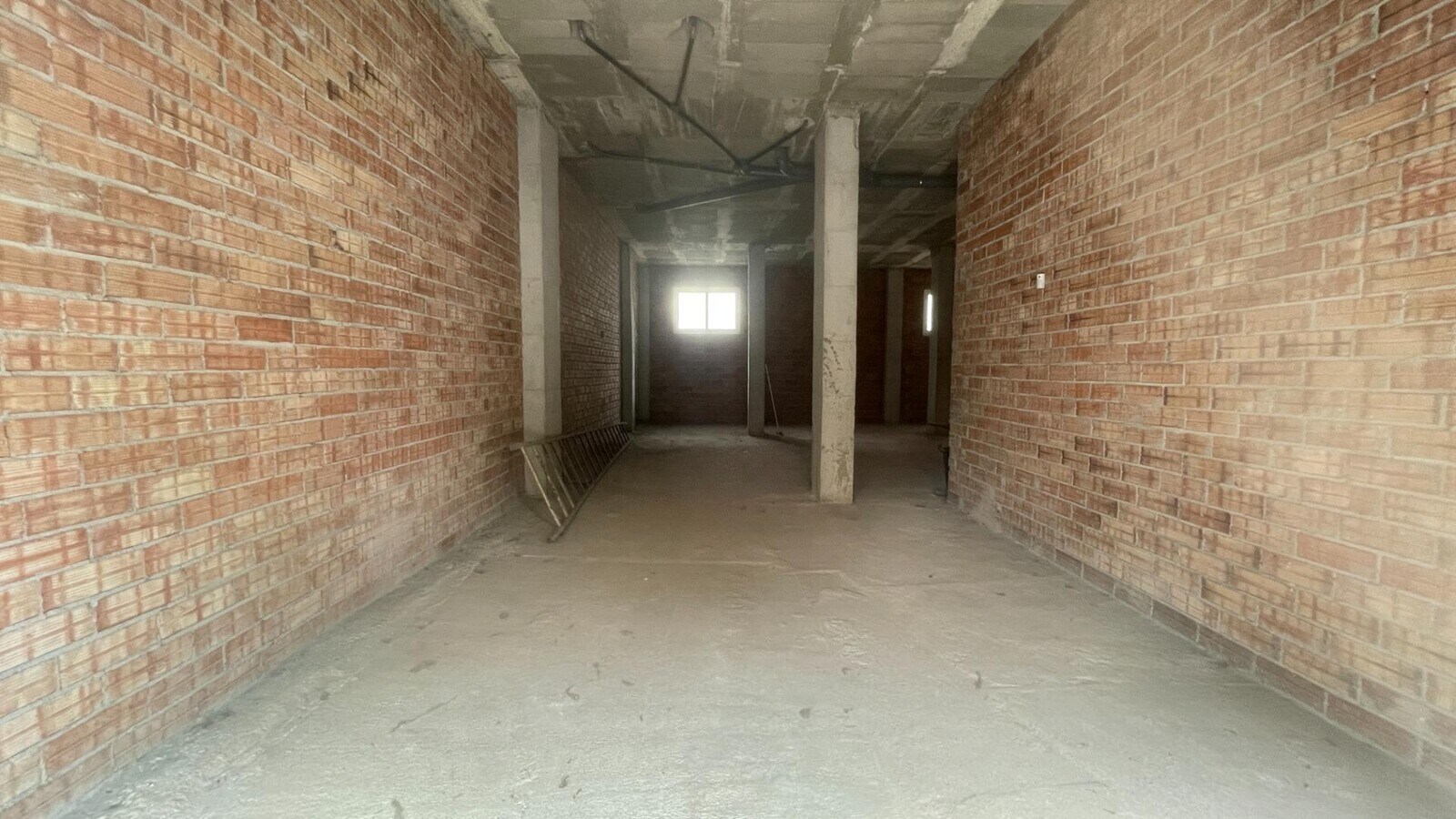 Carrer D'amadeu Paltor, 20-22, Olesa de Montserrat, BAR 08640 - - - Interior Photo - Image 1 of 11