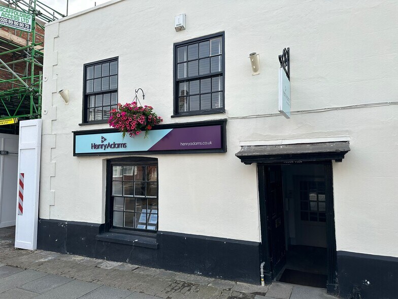 North St, Midhurst for sale - Building Photo - Image 1 of 1