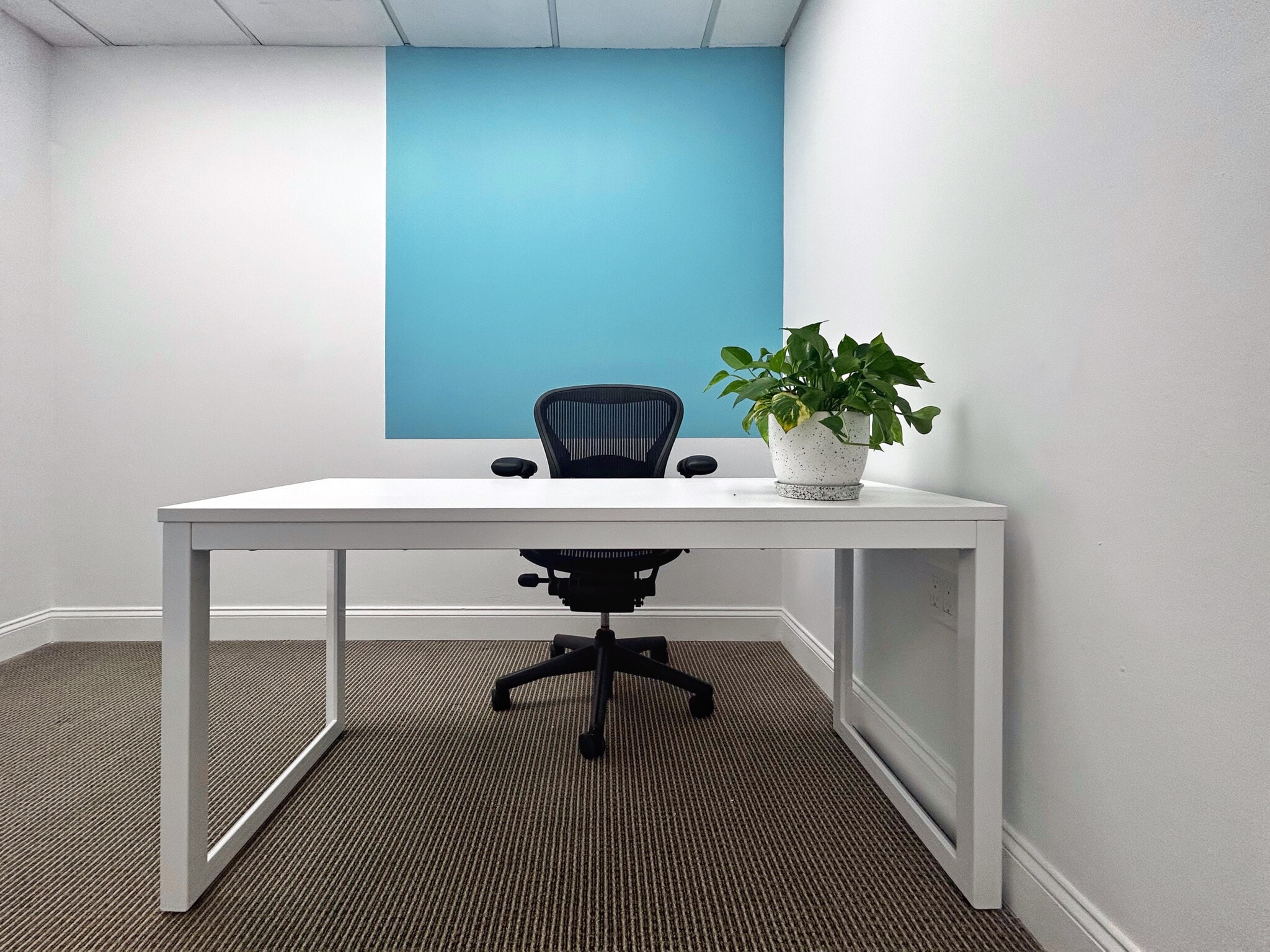 605 Valley Rd, Upper Montclair, NJ to rent Interior Photo- Image 1 of 7