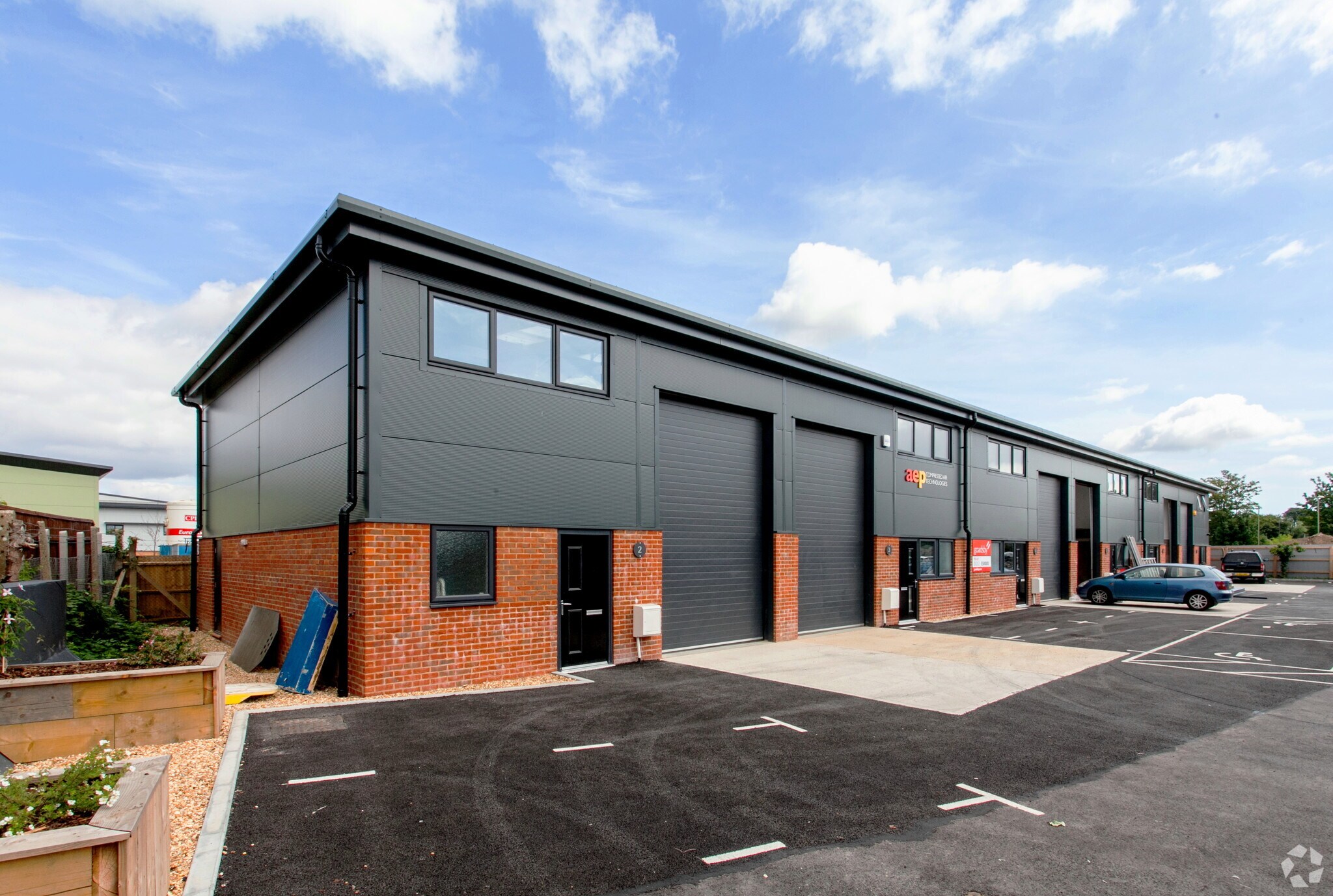 165 Christchurch Rd, Ringwood for sale Primary Photo- Image 1 of 1