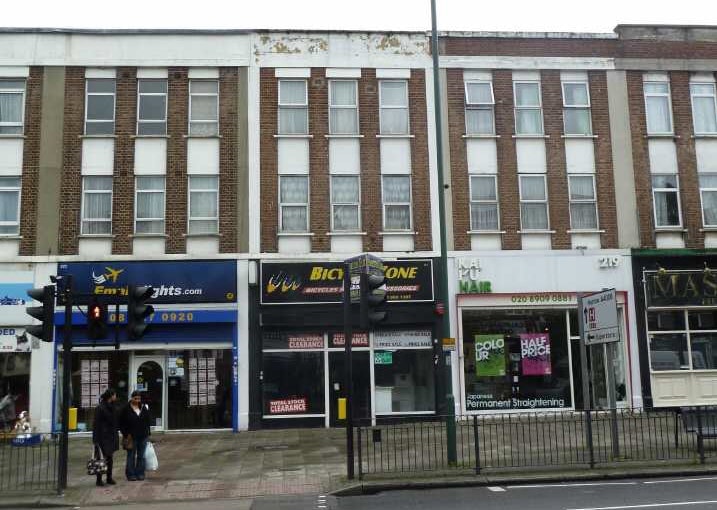 221 Kenton Rd, Harrow to rent - Building Photo - Image 3 of 5