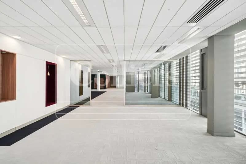 Office in Lyon to rent Interior Photo- Image 1 of 3