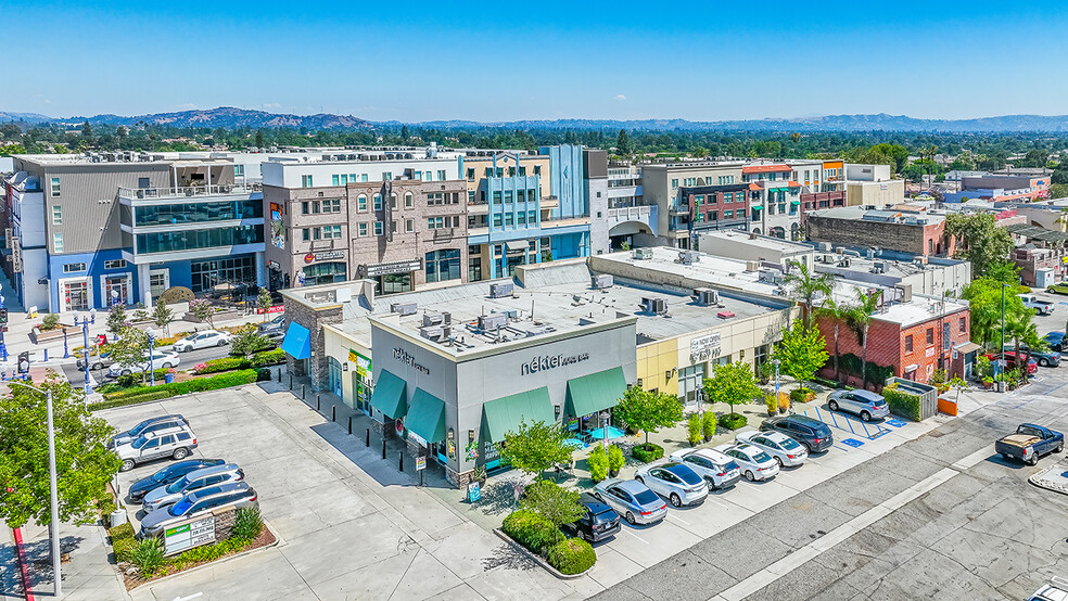 100-136 W Foothill Blvd, Azusa, CA for rent - Building Photo - Image 1 of 14