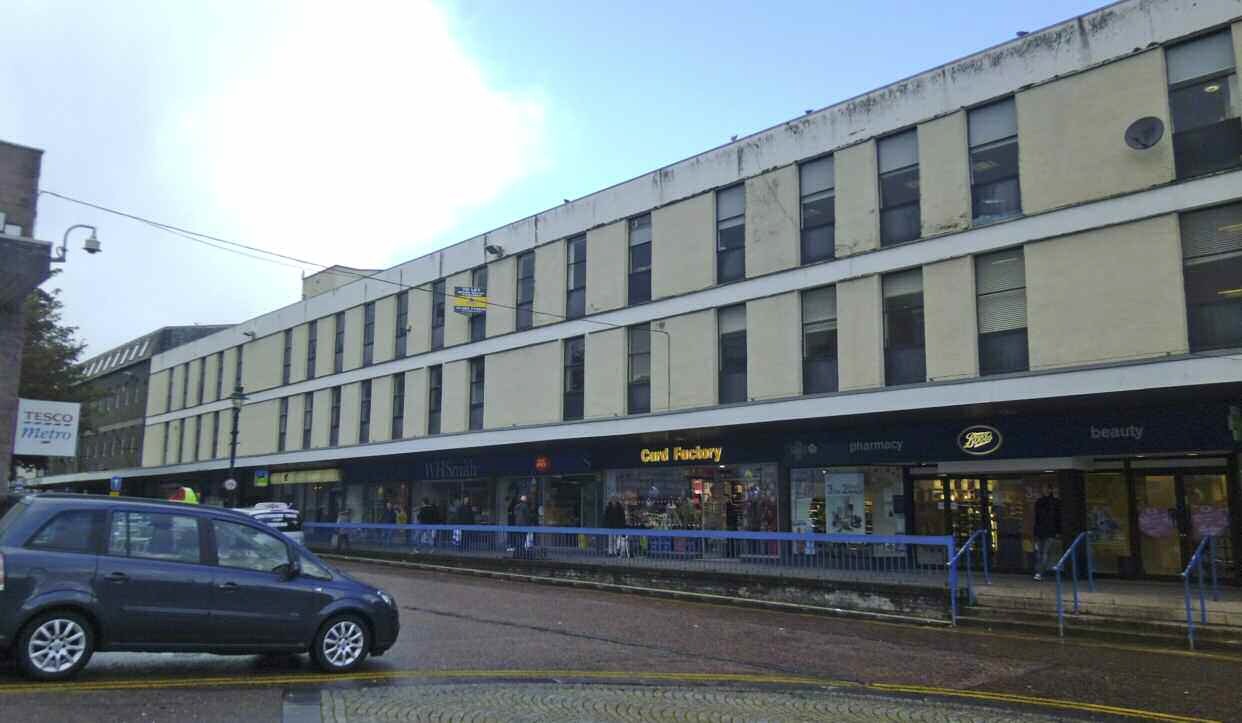 High St, Fort William to rent Primary Photo- Image 1 of 8