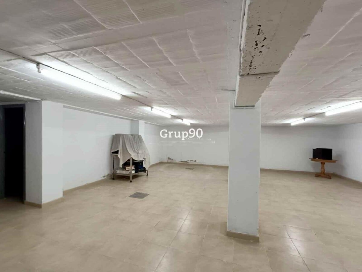 Lleida, LER 25002 -  -  - Interior Photo - Image 2 of 9