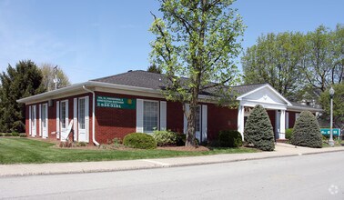 1011 N Main St, Lapel, IN for sale Primary Photo- Image 1 of 4