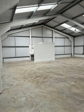 Manor Farm Rd, Buckingham to rent Interior Photo- Image 2 of 6