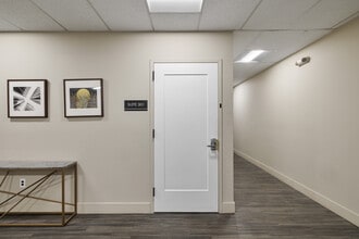 65 Ramapo Valley Rd, Mahwah, NJ to rent Interior Photo- Image 2 of 10