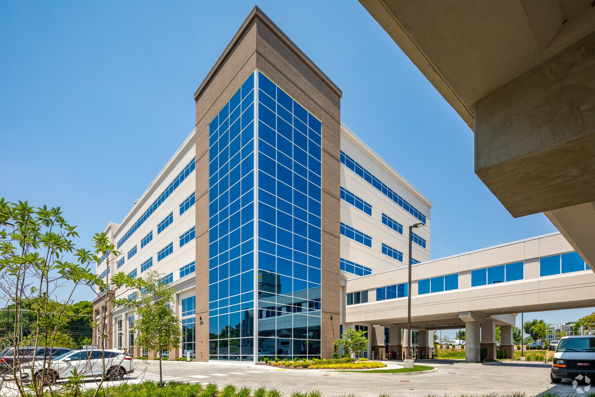 335 24th Ave, Nashville, TN to rent Building Photo- Image 1 of 20