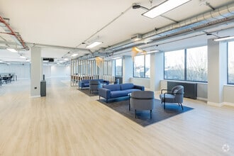 160 Blackfriars Rd, London to rent Interior Photo- Image 1 of 12