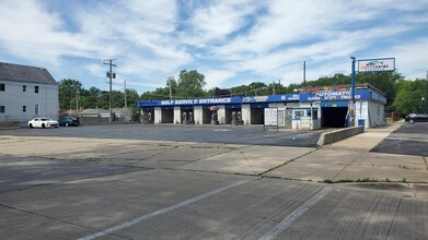 2717 E 95th St, Chicago, IL for sale Building Photo- Image 1 of 18