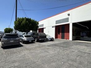 4605-4631 S Alameda St, Los Angeles, CA for rent Building Photo- Image 2 of 9