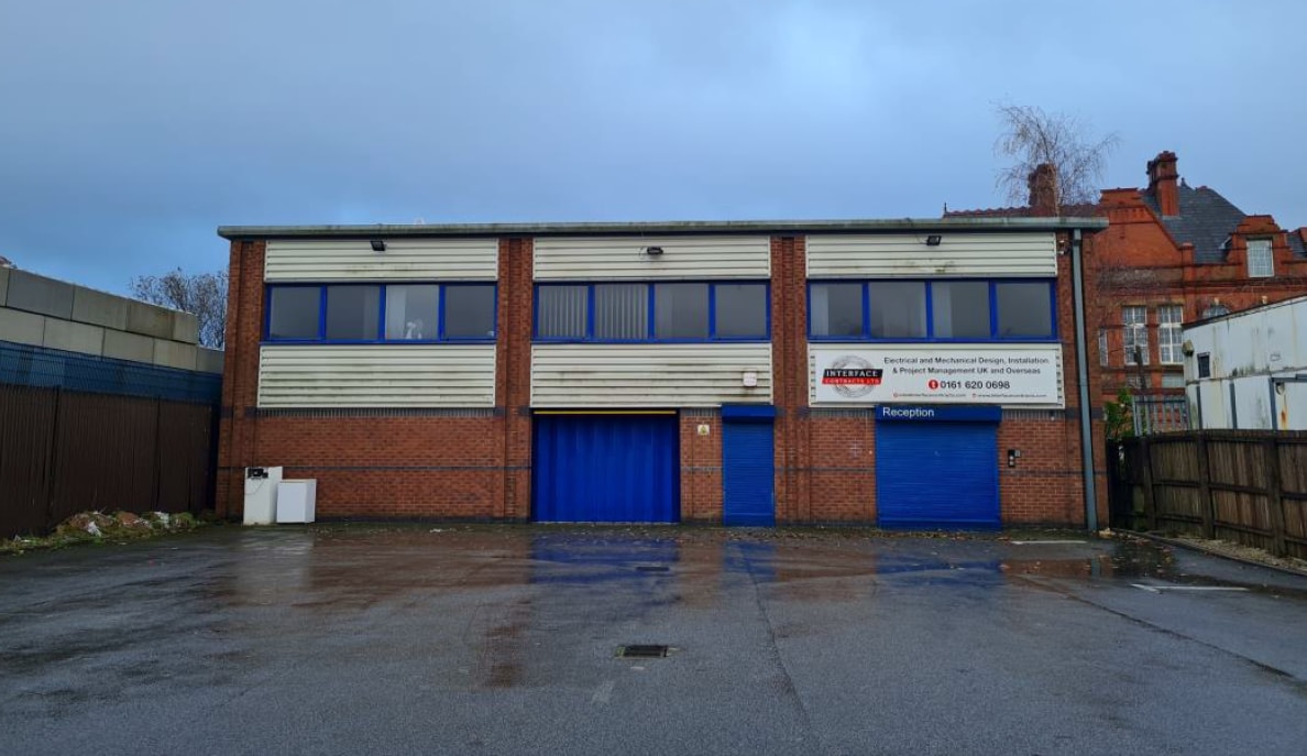 Holyrood St, Oldham for sale Primary Photo- Image 1 of 1