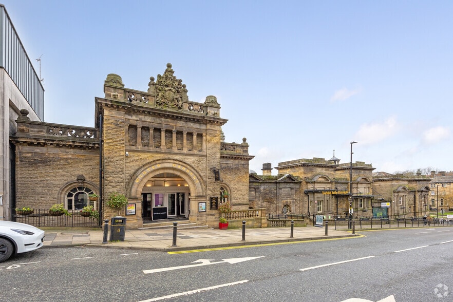 Crescent Rd, Harrogate to rent - Building Photo - Image 3 of 13