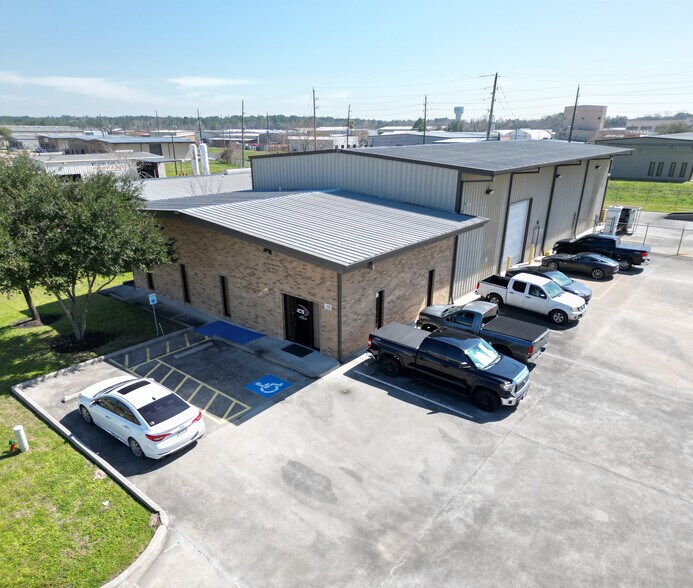 1716 Rotary Dr, Humble, TX for sale - Building Photo - Image 1 of 1