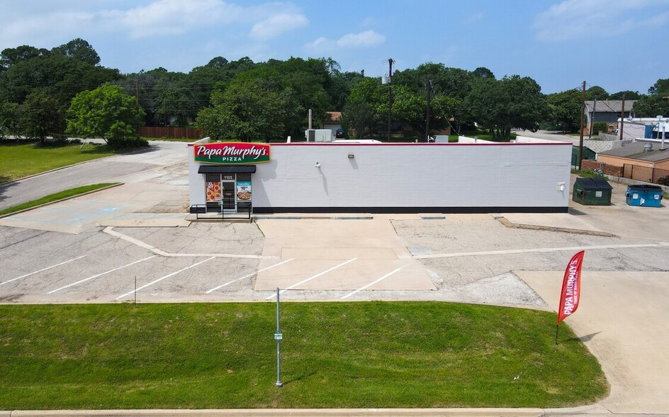 1105 E University Dr, Denton, TX for sale - Building Photo - Image 1 of 1