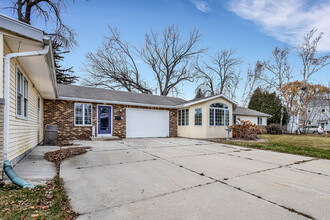 920 N 26th St, Sheboygan, WI for sale Building Photo- Image 1 of 14