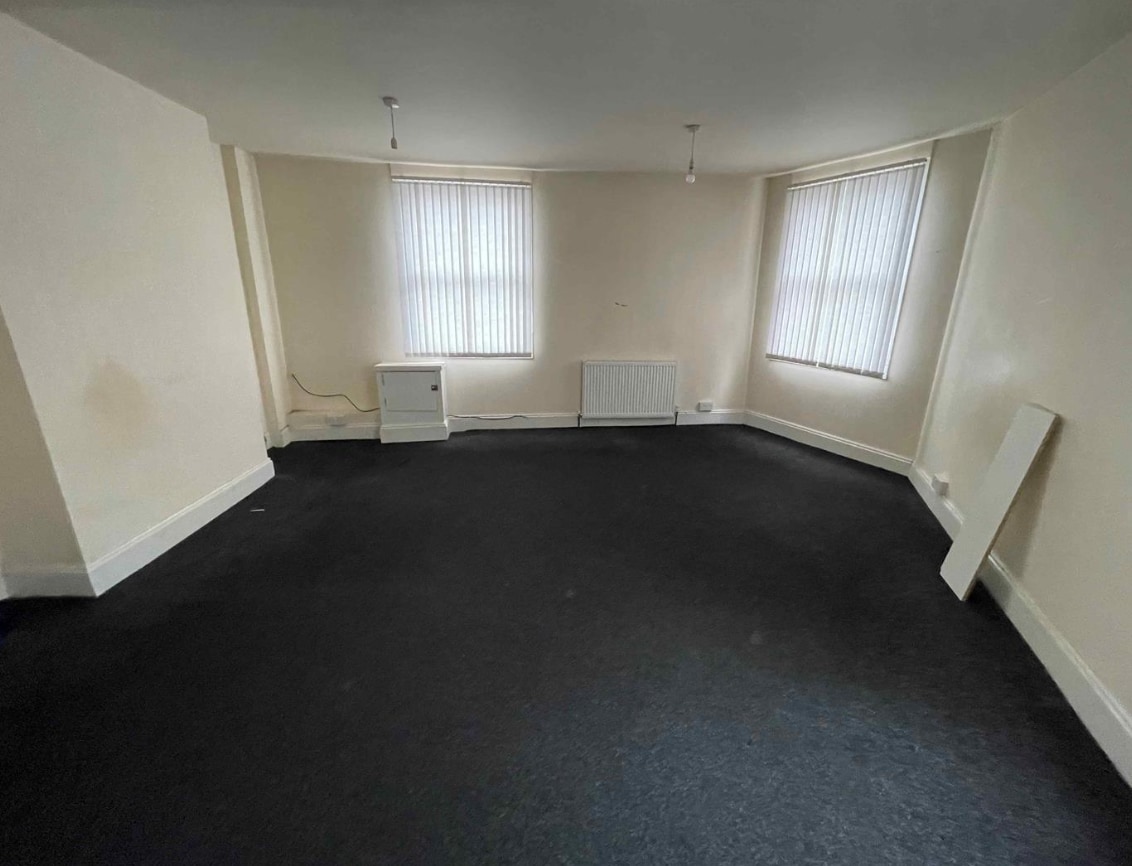1-1A Waterloo Rd, Stoke On Trent for sale Interior Photo- Image 1 of 1